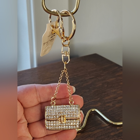 NWT STUDDED CHAIN STRAP HANDBAG BAG CHARM metal and crystals - Picture 2 of 3